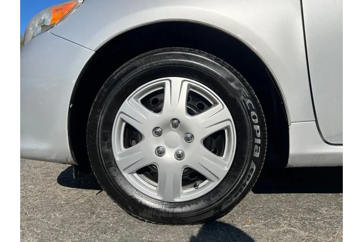 $10788 : 2009 Corolla LE image 9