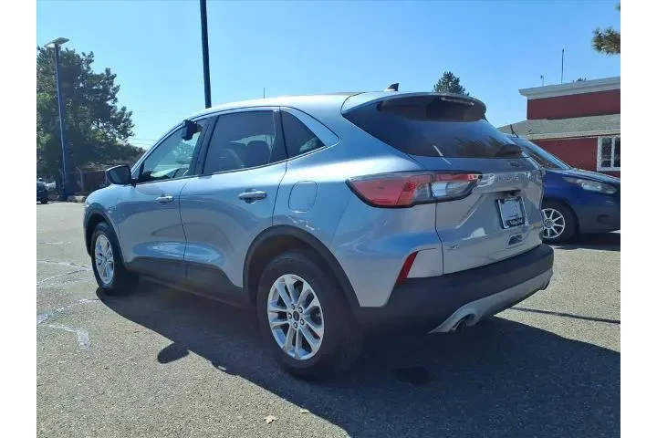 $21980 : Ford Escape 2022 AWD SE 4dr image 9