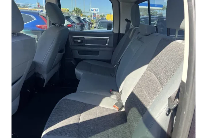 $14350 : 2020 RAM 1500 Classic SLT image 9