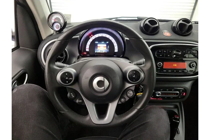 $18998 : Smart fortwo 2016 prime 2dr image 10