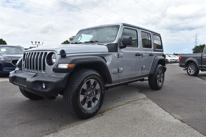 2019 Wrangler Unlimited Sport image 1