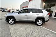 $32037 : 2024 RAV4 LE thumbnail