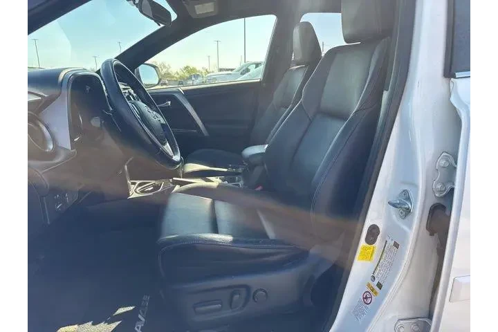 $21982 : Toyota RAV4 2016 SE 4dr SUV image 10