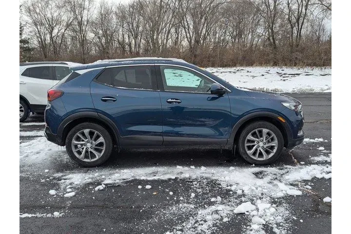 $19699 : Buick Encore GX 2021 AWD Ess image 6