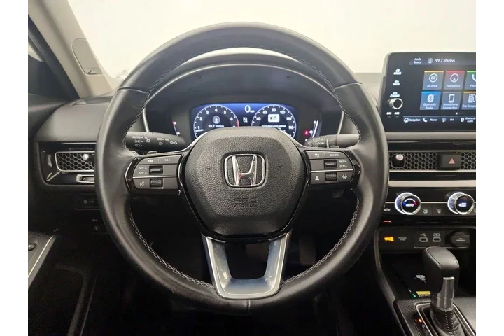 $25998 : Honda Civic 2024 Touring 4dr image 10
