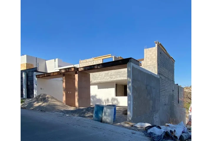 $6499000 : Venta de casa en Juriquilla image 3