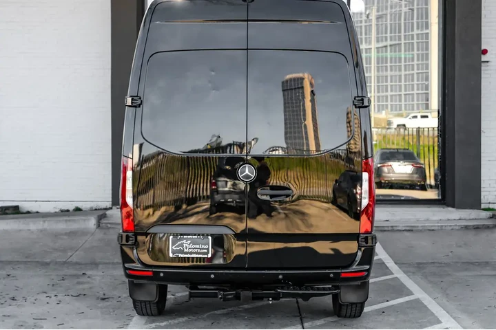 $35990 : 2022 Sprinter Cargo Van 2500 image 9