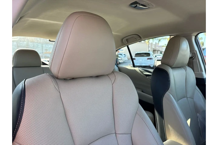 $20995 : Subaru Legacy 2020 AWD Limit image 10