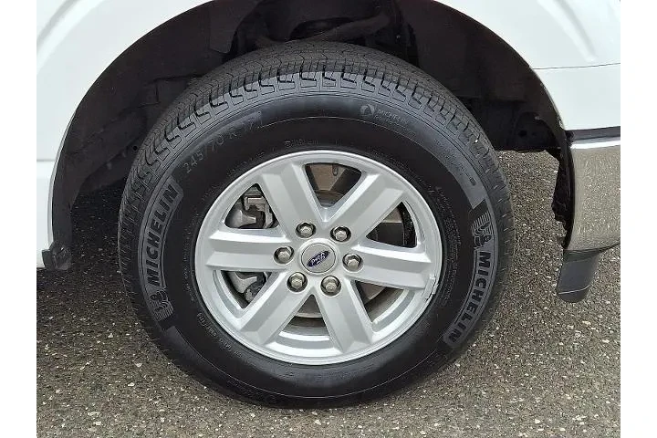 $33497 : Ford F-150 2024 4x2 XL 2dr R image 8