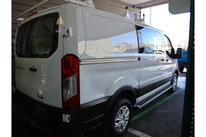 $31296 : Ford Transit 2023 250 3dr LW image 4