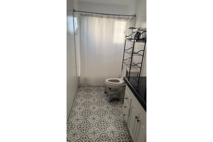 $650 : Habitacion Master Lanwdale image 2