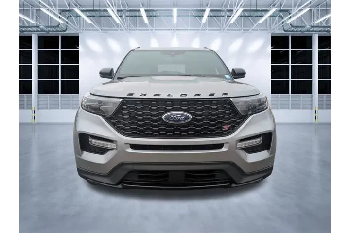 $38290 : Ford Explorer 2023 AWD ST 4d image 9