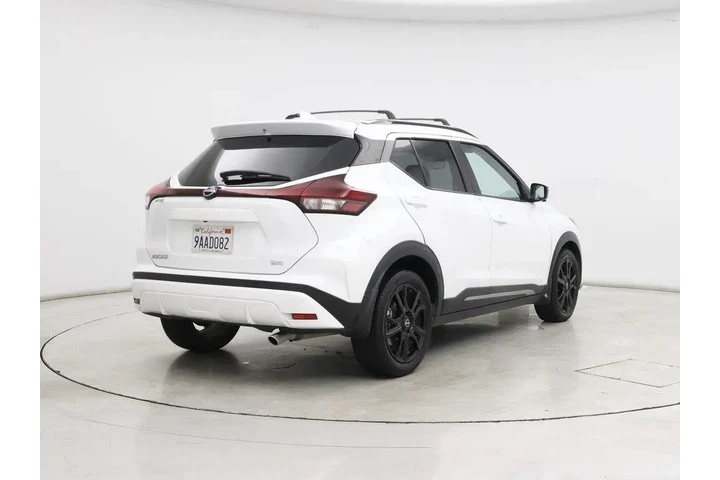 $19998 : Nissan Kicks 2022 SR 4dr Cro image 8