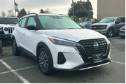$17990 : Nissan Kicks 2023 SR 4dr Cro thumbnail