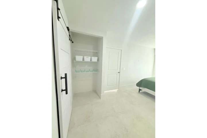 $1200 : Rento Estudio image 1