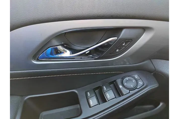 $21943 : Chevrolet Traverse 2020 LS 4 image 9