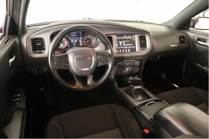 $25488 : Dodge Charger 2023 AWD SXT 4 image 2