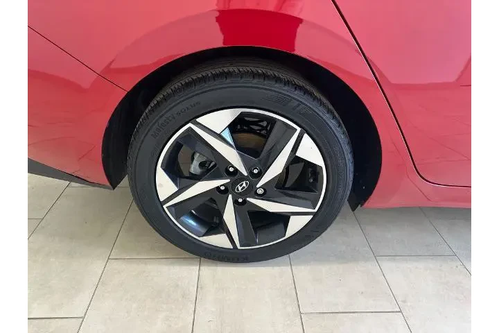 $19589 : Hyundai ELANTRA 2023 SEL 4dr image 8