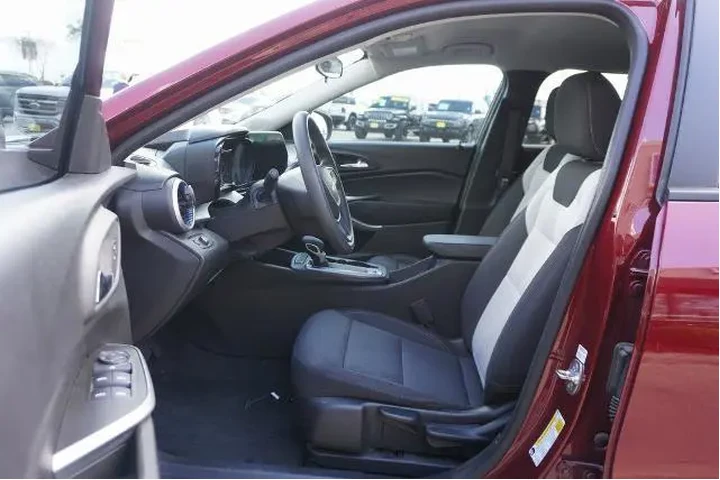 $21488 : Chevrolet Trax 2025 LS 4dr C image 7