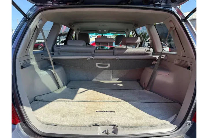 $8995 : 2004 Highlander image 9