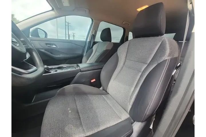 $16495 : Nissan Rogue 2021 SV 4dr Cro image 9