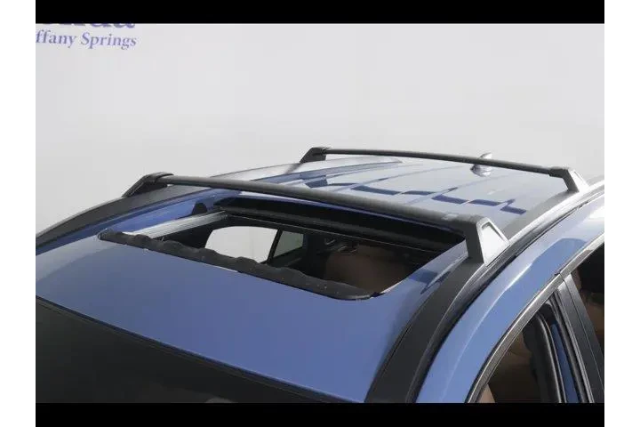 $34875 : Toyota Corolla Cross 2026 AW image 9