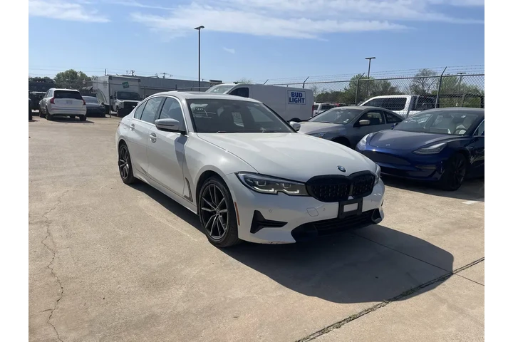 $22859 : BMW 3 Series 2021 330i 4dr S image 2