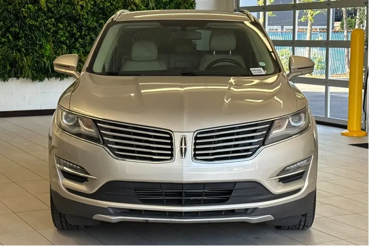 $16290 : Lincoln MKC 2017 Select 4dr image 9