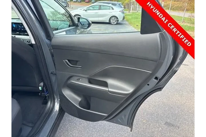 $23000 : Hyundai KONA 2025 AWD SE 4dr image 9