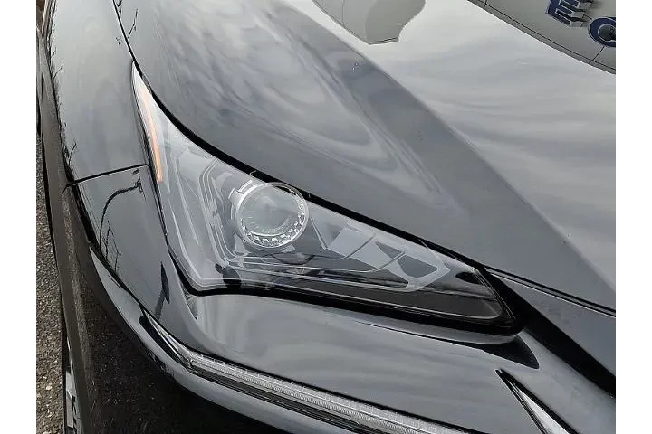 $30897 : Lexus NX 300 2021 AWD 4dr Cr image 9