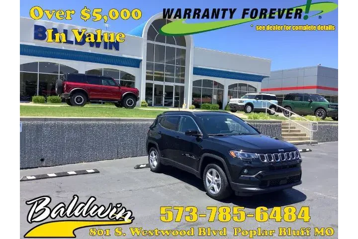 $29950 : Jeep Compass 2023 4x4 Latitu image 1