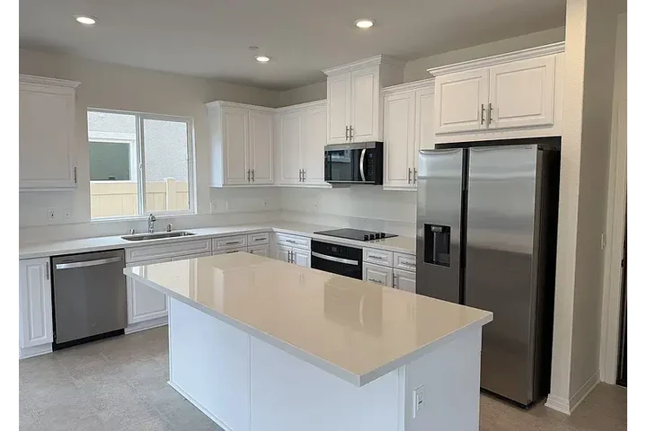 $2250 : HOUSE RENT IN RIVERSIDE CA image 10