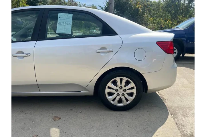 $4295 : 2013 Forte EX image 9