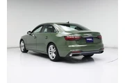 $27998 : Audi A4 2024 AWD quattro S l thumbnail