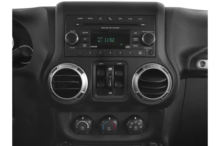 $21270 : Jeep Wrangler Unlimited 2017 image 10