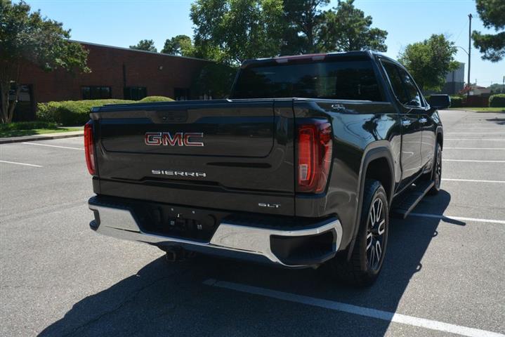 2021 GMC Sierra 1500 SLT image 7