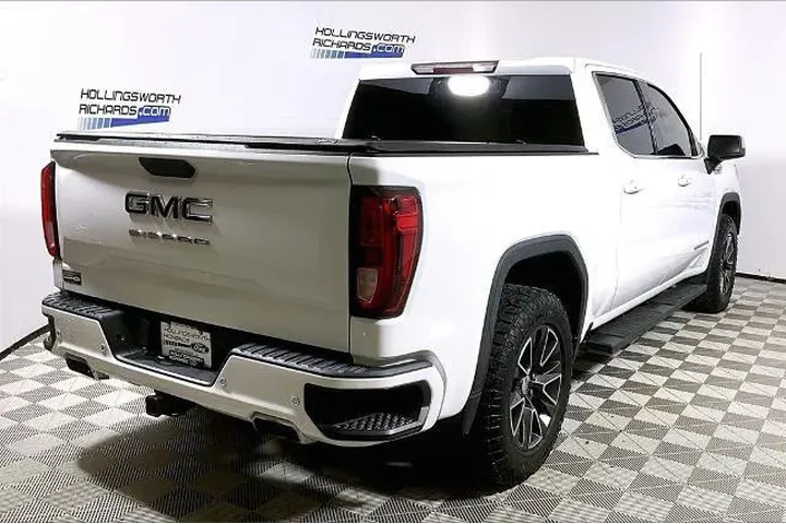 $28037 : GMC Sierra 1500 2019 4x2 SLE image 9