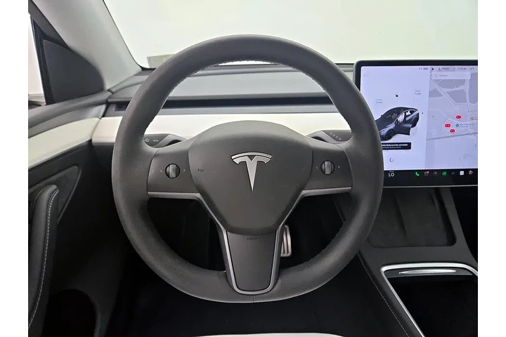 $36998 : Tesla Model Y 2023 AWD Perfo image 10