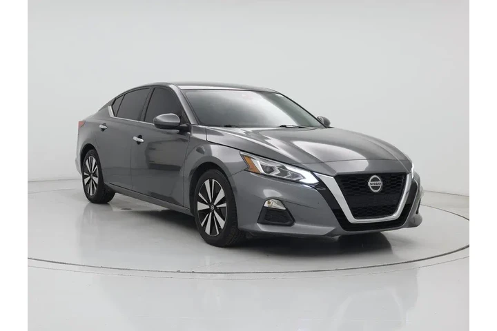 $17998 : Nissan Altima 2022 2.5 SV 4d image 1