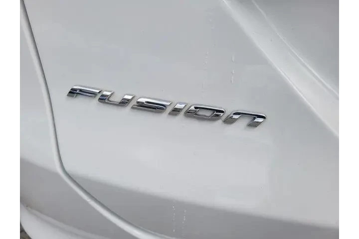 $13242 : Ford Fusion 2016 SE 4dr Seda image 7