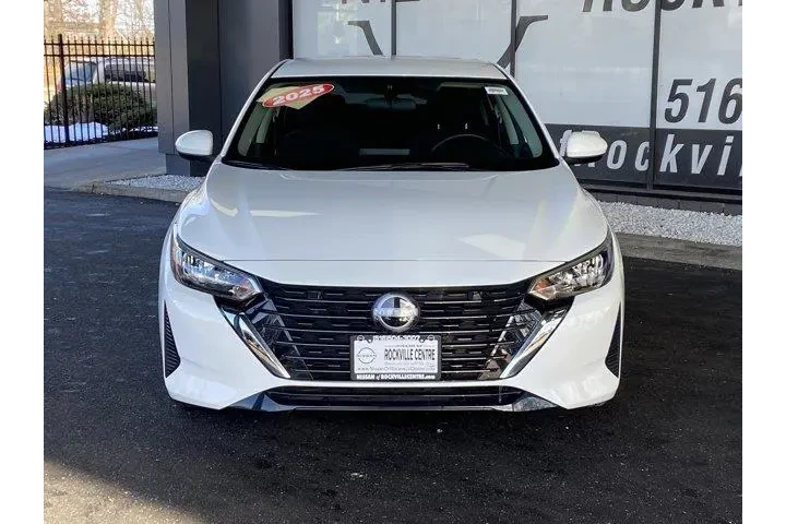 $15949 : Nissan Sentra 2025 S 4dr Sed image 3