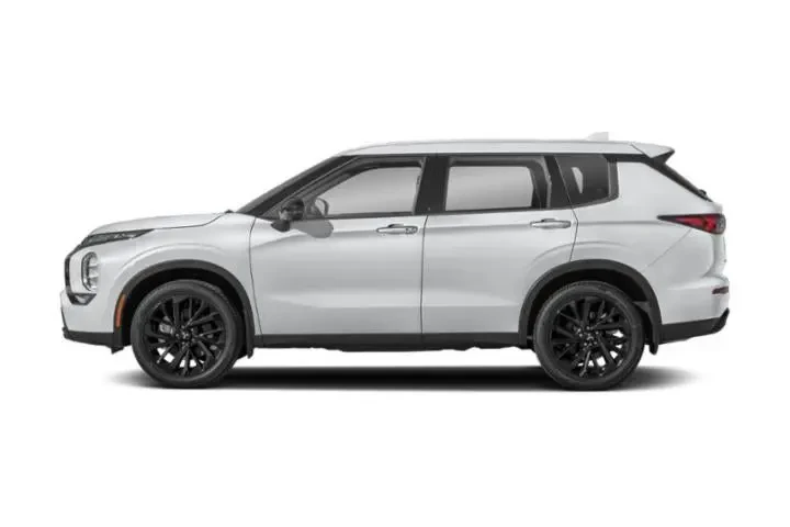 $25997 : Mitsubishi Outlander 2024 SE image 3