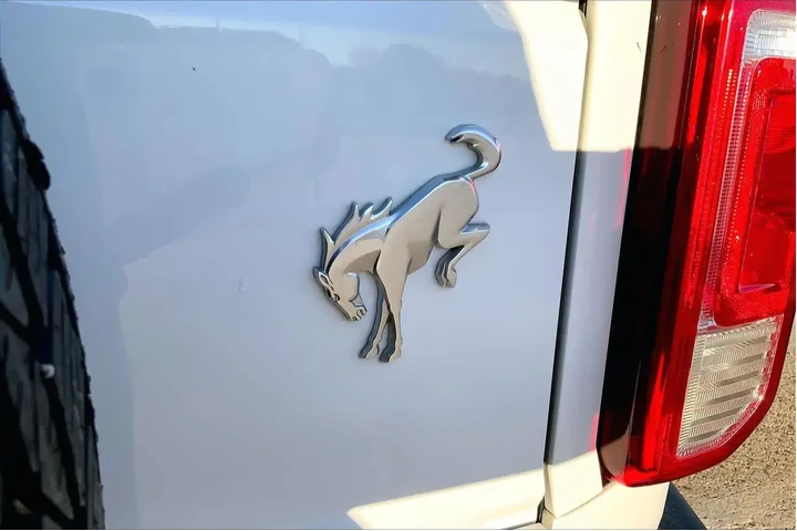 $36526 : Ford Bronco 2023 4x4 Base 4d image 10