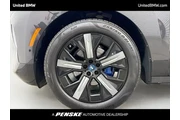 $37960 : BMW iX 2023 AWD xDrive50 4dr thumbnail