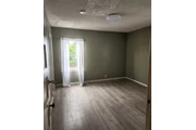 $3300 : 1315 W 36th PI Los Angeles, CA thumbnail