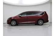 $39998 : Chrysler Pacifica Hybrid 202 thumbnail