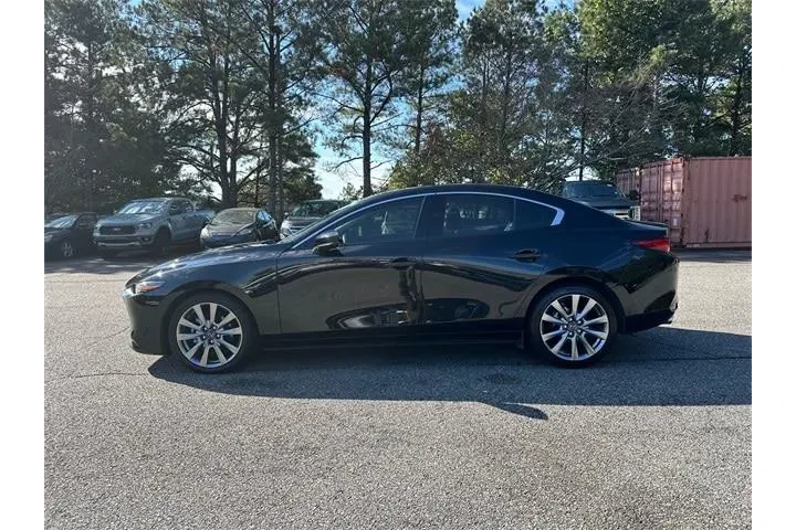 $23798 : Mazda Mazda3 Sedan 2023 AWD image 4