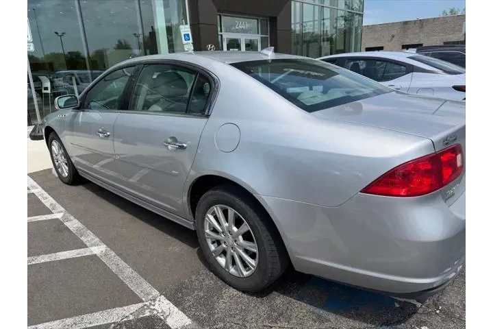 $6466 : Buick Lucerne 2011 CX 4dr Se image 5