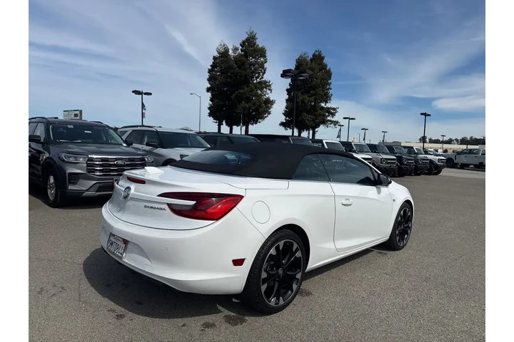 $17950 : Buick Cascada 2019 Sport Tou image 6