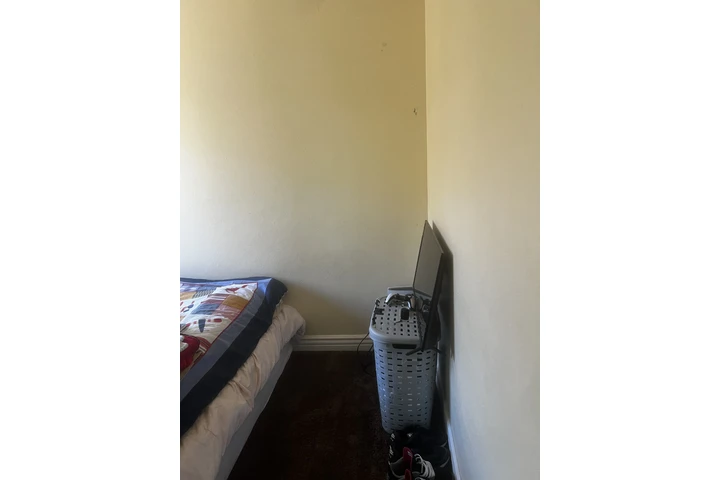 $800 : se renta cuarto image 3